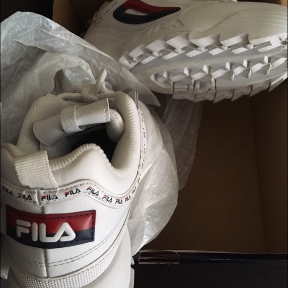 Women's Fila Shoes - Picture 2 of 4